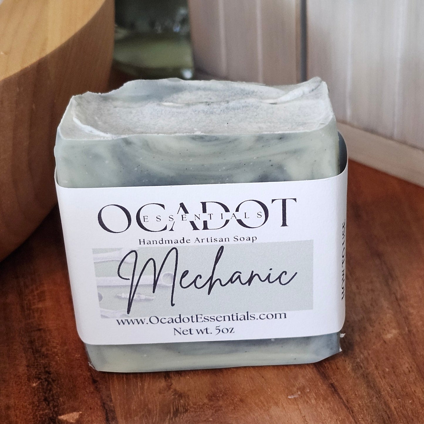 The Mechanic | Handmade Cold Process Artisan Soap -medium grit